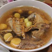 鸽子汤（电炖锅）