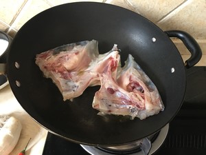 鱼头豆腐汤的做法 步骤6