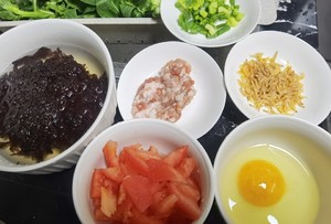 虾皮紫菜蛋花汤的做法 步骤1