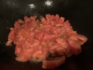 美味好喝的西红柿土豆牛腩汤的做法 步骤12