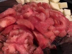 美味好喝的西红柿土豆牛腩汤的做法 步骤11