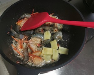 美味又减脂的鲜虾番茄豆腐汤|马克西姆不粘锅的做法 步骤6