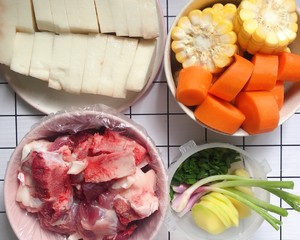 广东最经典的汤，煲出浓郁的汤色和口感的做法 步骤1