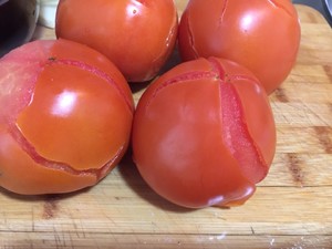 老丁的私房菜-番茄牛腩煲的做法 步骤5