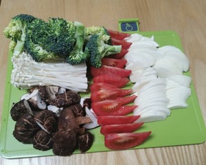 美味又减脂的鲜虾番茄豆腐汤|马克西姆不粘锅的做法 步骤3
