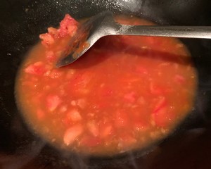 美味好喝的西红柿土豆牛腩汤的做法 步骤13