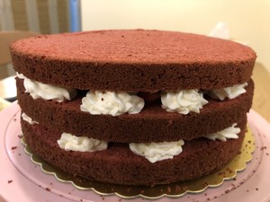 8寸三层红丝绒水果蛋糕【超详尽做法】【DIY生日蛋糕】的做法 步骤11