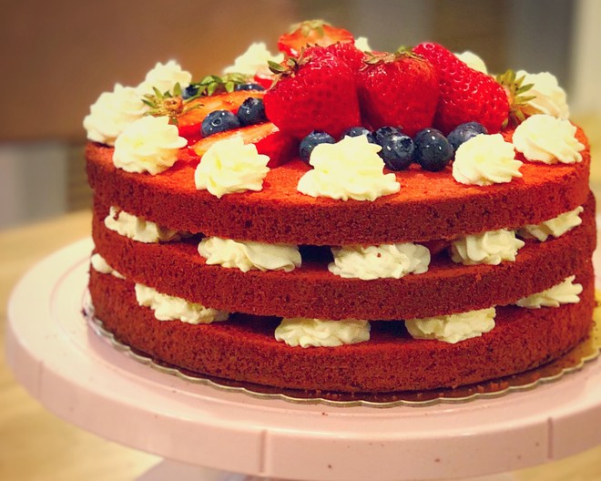 8寸三层红丝绒水果蛋糕【超详尽做法】【DIY生日蛋糕】的做法