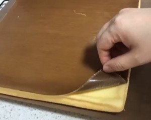 原味蛋糕卷（视频细节详解）的做法 步骤10