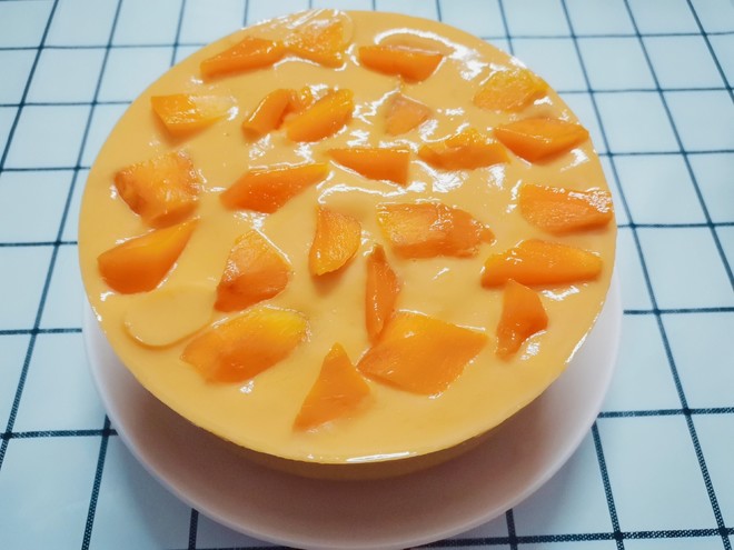 芒果酸奶慕斯6寸的做法