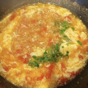 【跟我做不会错】简单又好喝的西红柿鸡蛋汤，家常又营养哦的做法 步骤8