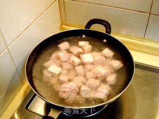 传统红烧肉的做法步骤:4