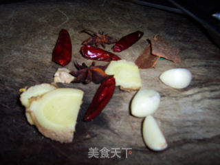 肥而不腻的毛氏红烧肉的做法步骤:4