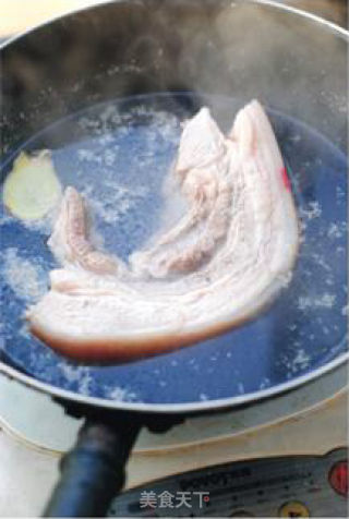 【萝卜红烧肉】冬日里温暖质朴的美味的做法步骤：3